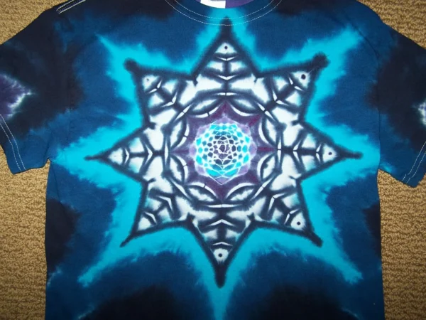 closeup shot of the Snowflake t shirt print